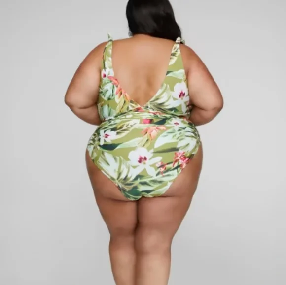 FTF Low-Cut One Piece Swimsuit (Tropical Print) - Picture 6 of 10